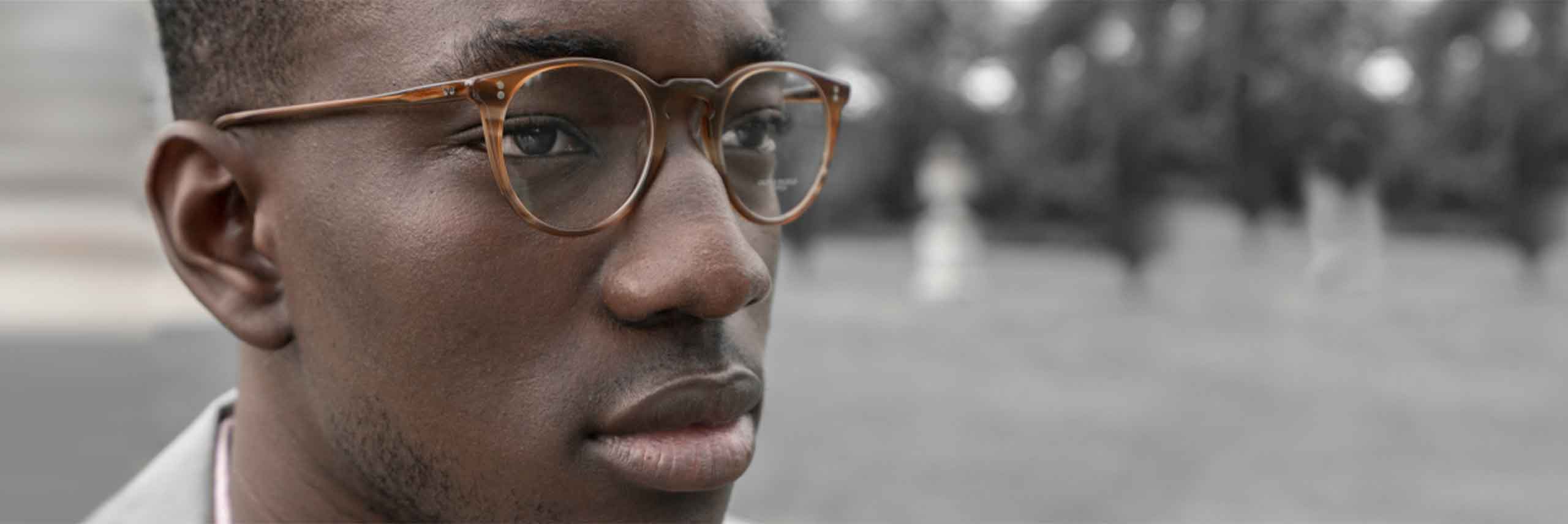 http://www.fashioneyewear.com/cdn/shop/collections/glasses-men.jpg?v=1647461578