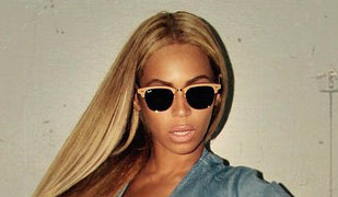Beyoncé in the Ray-Ban clubmaster 3016 sunglasses
