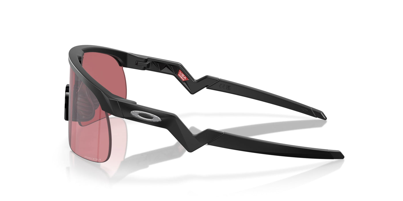 Oakley Junior Resistor OJ9010 Matte Black/Prizm Dark Golf Mirror #colour_matte-black-prizm-dark-golf-mirror