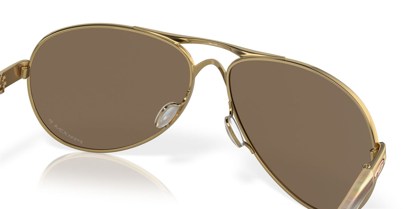 Oakley Feedback OO4079 Polished Gold/Prizm Rose Gold Polarised #colour_polished-gold-prizm-rose-gold-polarised