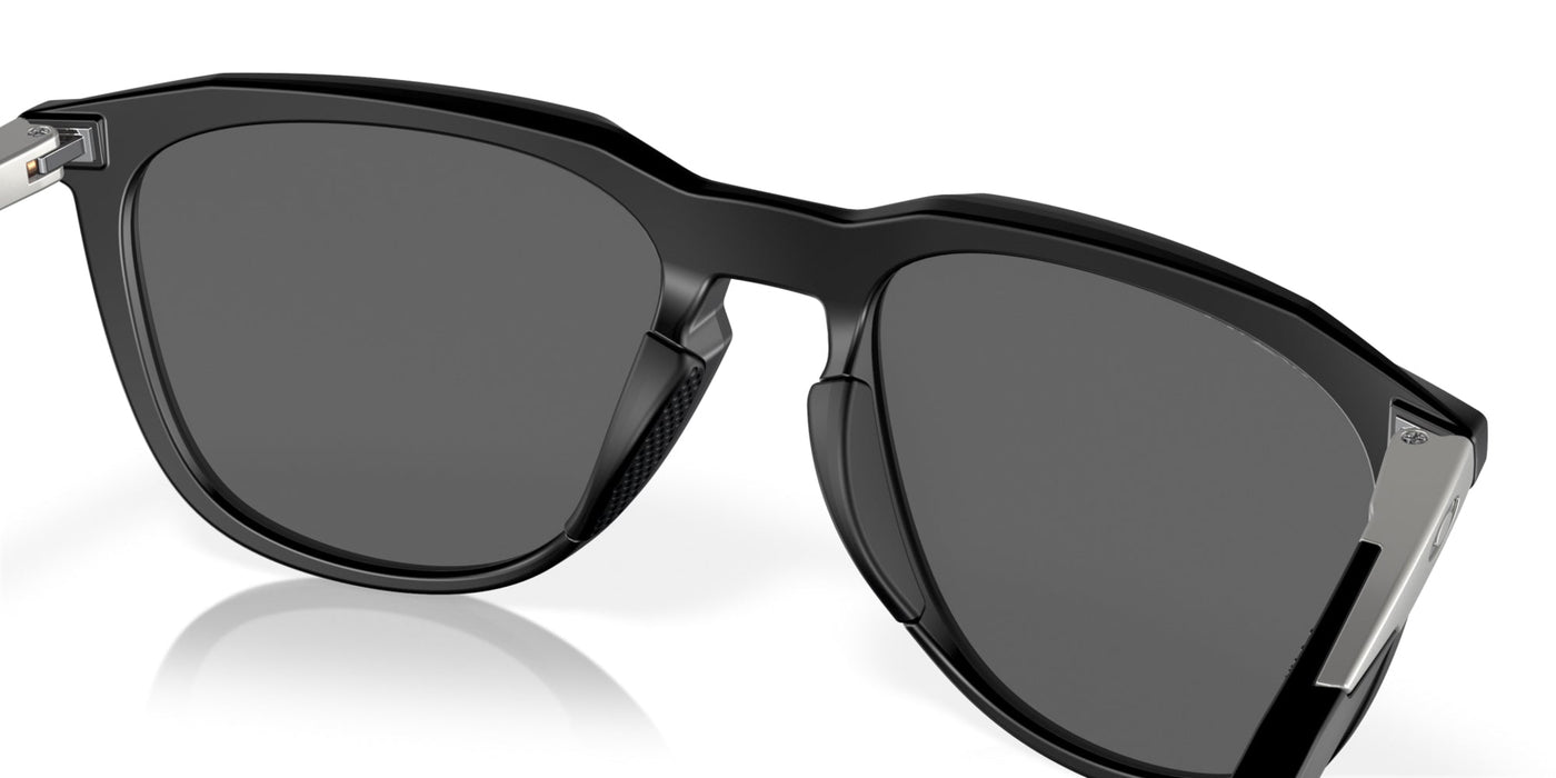 Oakley Thurso OO9286 Matte Black/Prizm Black Polarised #colour_matte-black-prizm-black-polarised