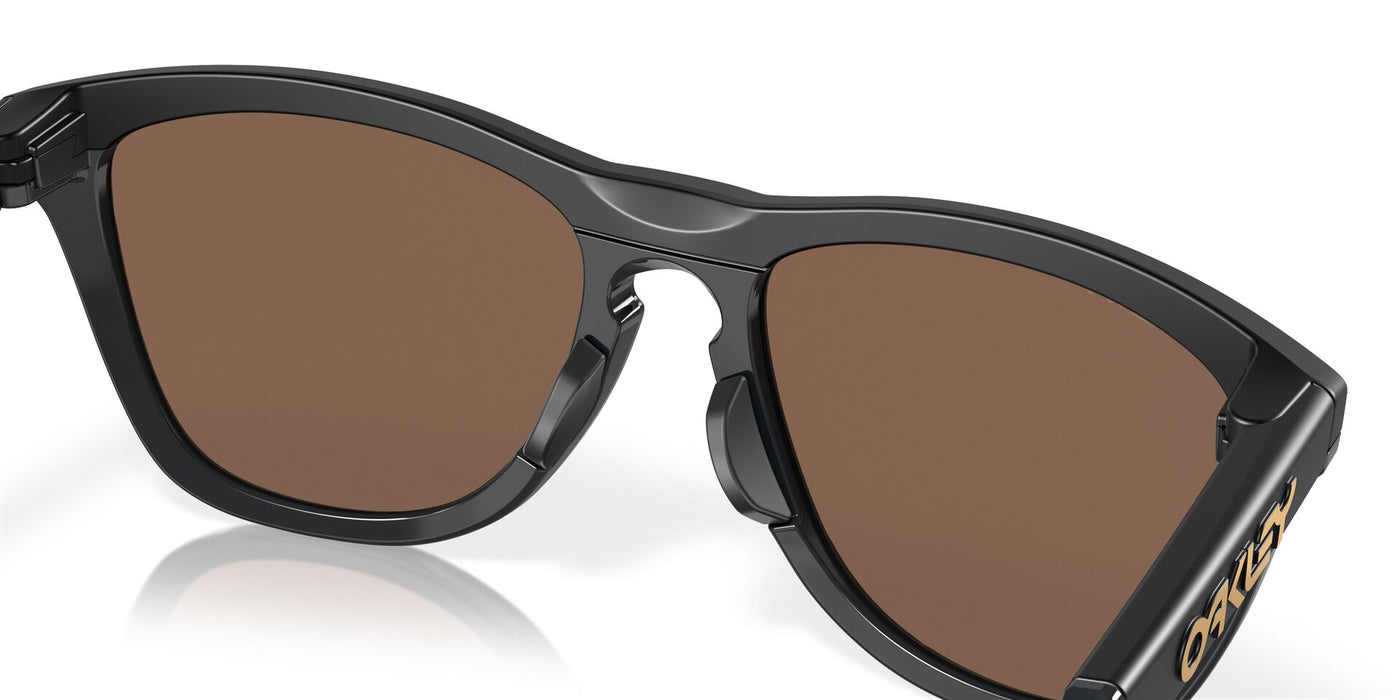 Oakley Frogskins Hybrid OO9289 Matte Black/Prizm 24K Polarised #colour_matte-black-prizm-24k-polarised