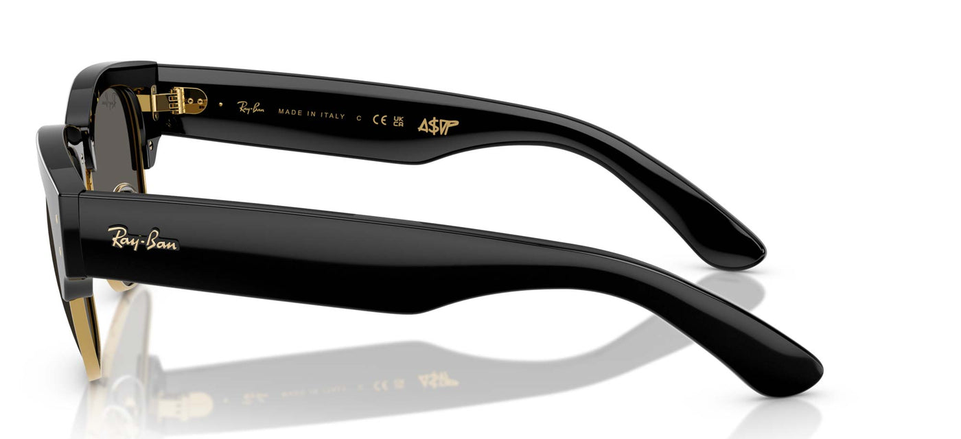 #colour_black-on-gold-ultra-black