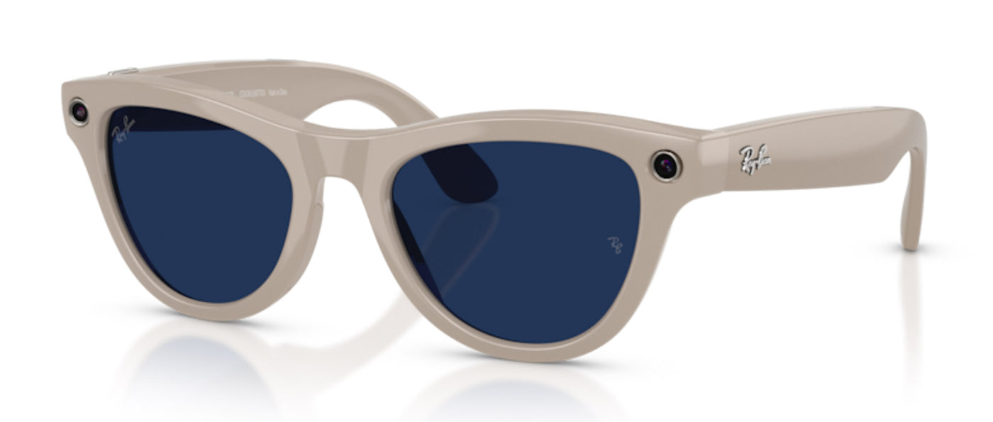 #colour_chalky-grey-sapphire-phtochromic