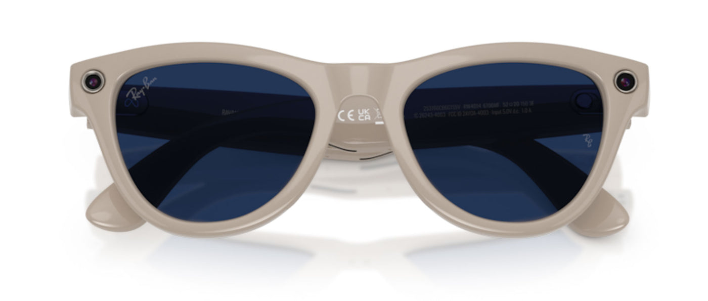 #colour_chalky-grey-sapphire-phtochromic