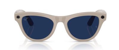 #colour_chalky-grey-sapphire-phtochromic