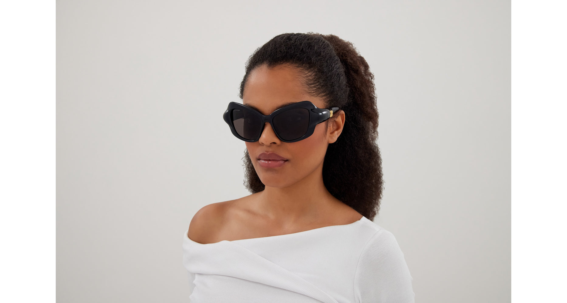 【関税＆送料込み】Balenciaga Bb0353S Sunglasses BB0353S-001-front-xxl_1080x.