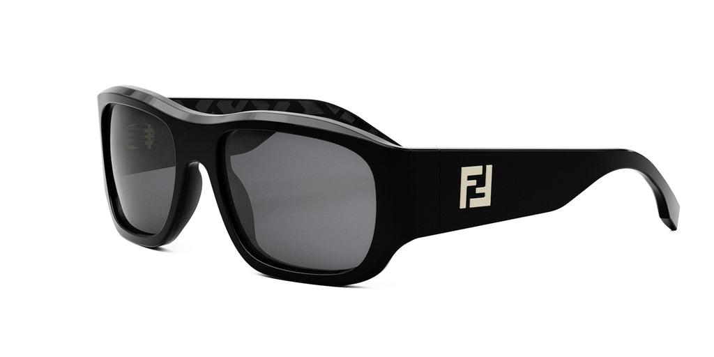 Fendi FF FE40117I Rectangle Sunglasses | Fashion Eyewear display picture 2