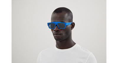 #colour_light-blue-blue-mirror