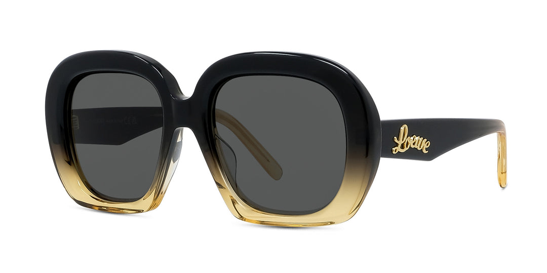 【大人気】LOEWE ブラック Curvy メガネ Loewe Curvy LW40112I Cat Eye Sunglasses | Fashion Eyewear US
