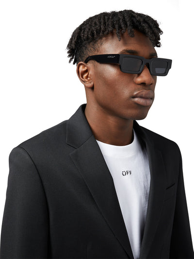 #colour_black-dark-grey