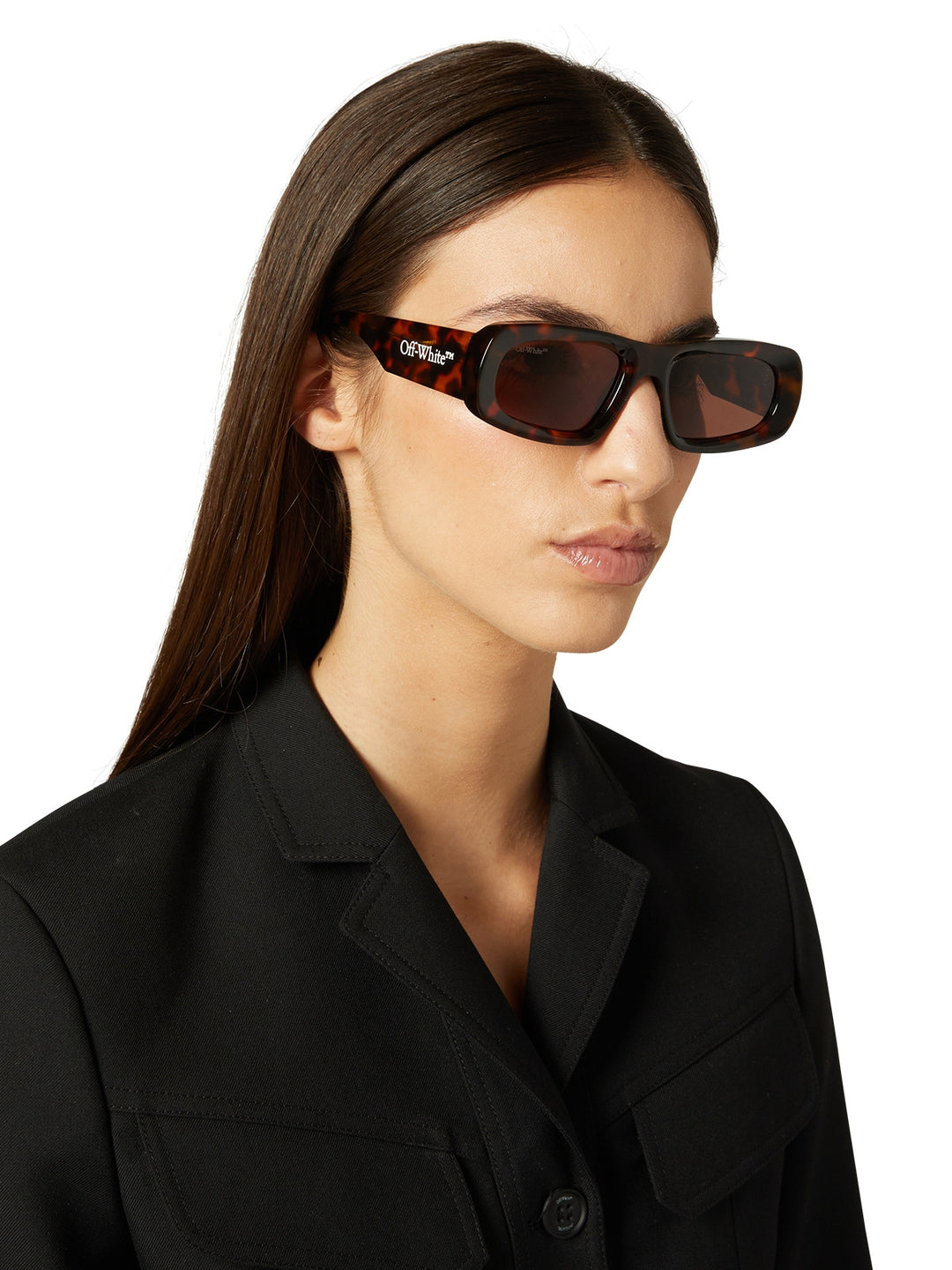 Off-White Austin OERI065 Oval Sunglasses | Fashion Eyewear UK display picture 2