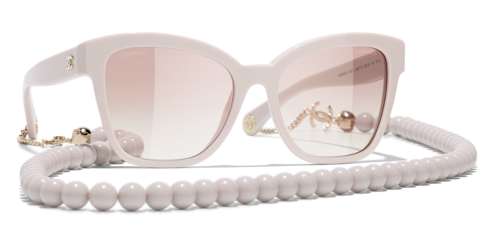 Chanel Quilted CC Rectangular Sunglasses (SHF-QIPGoQ) – LuxeDH