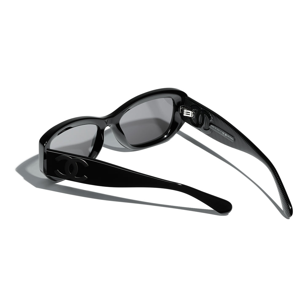 #colour_black-grey-polarised