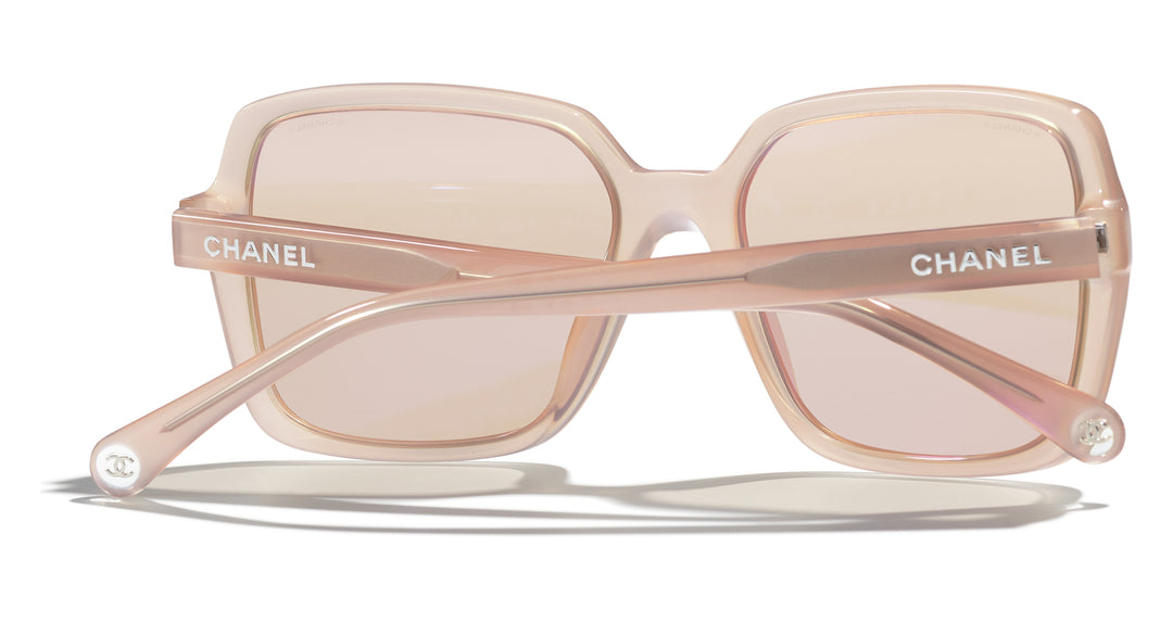 CHANEL☆Square Sunglasses 5505 サングラス 2色【UK発】 CHANEL 5505 Square Sunglasses | Fashion Eyewear UK