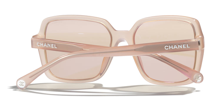 新作♡CHANEL 5505 スクエアサングラス Pink【関税込】 新作♡CHANEL 5505 スクエアサングラス Pink【関税込】 (CHANEL