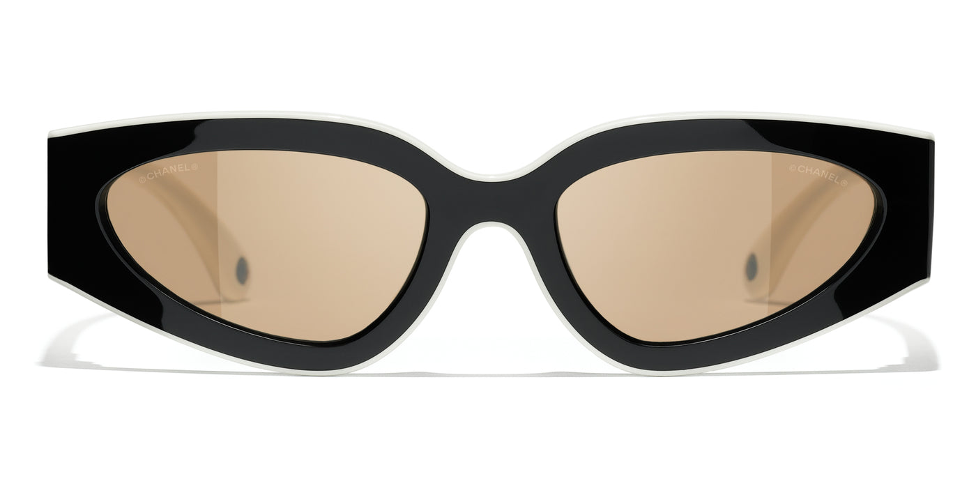 #colour_black-white-brown