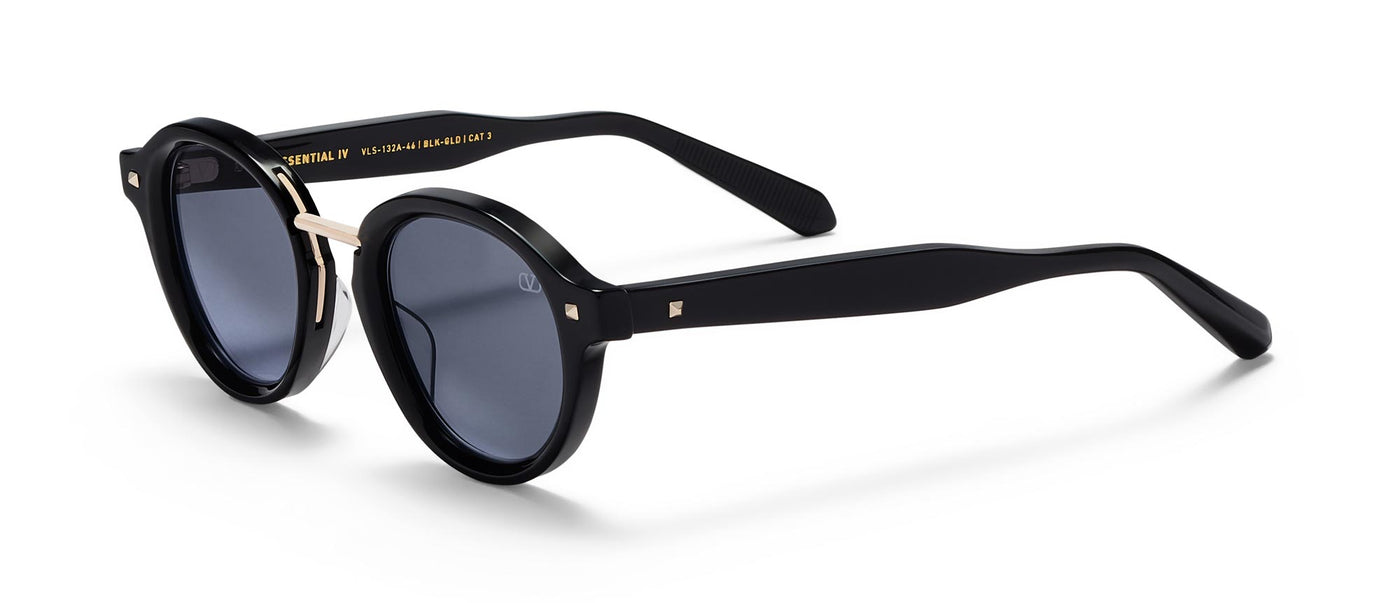 #colour_black-white-gold-dark-grey
