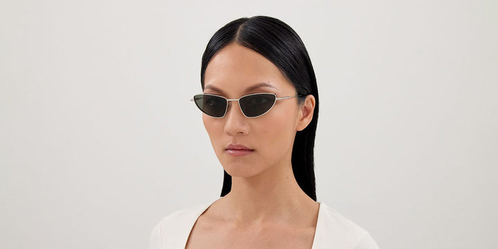 Alexander McQueen AM0522S Cat Eye Sunglasses | Fashion Eyewear US