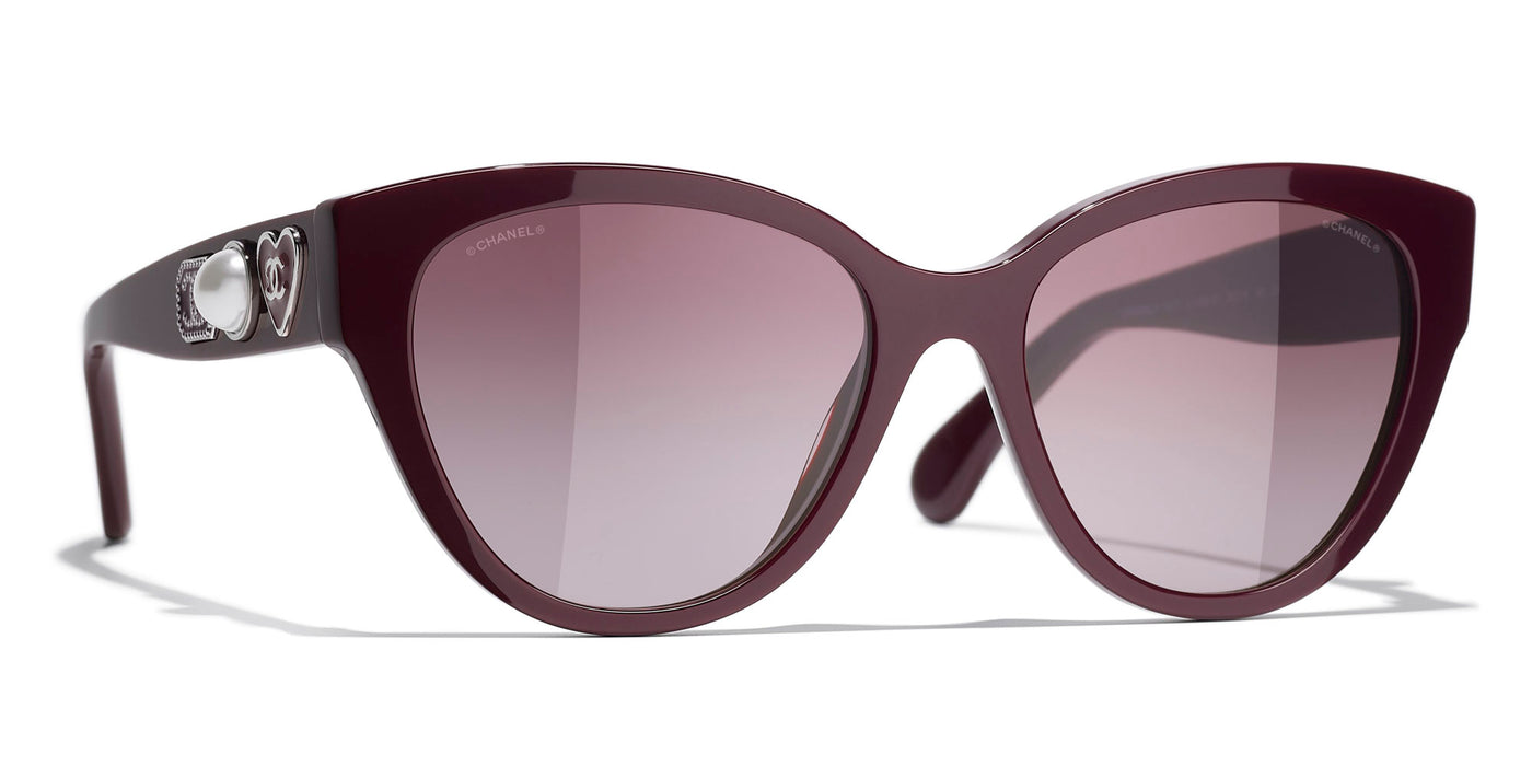 Shop CHANEL 2023-24FW Butterfly Sunglasses by aamitene