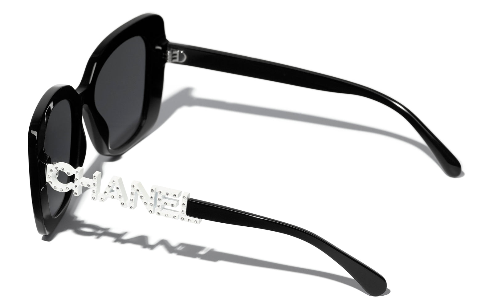 CHANEL 5422B Square Acetate & Strass Sunglasses